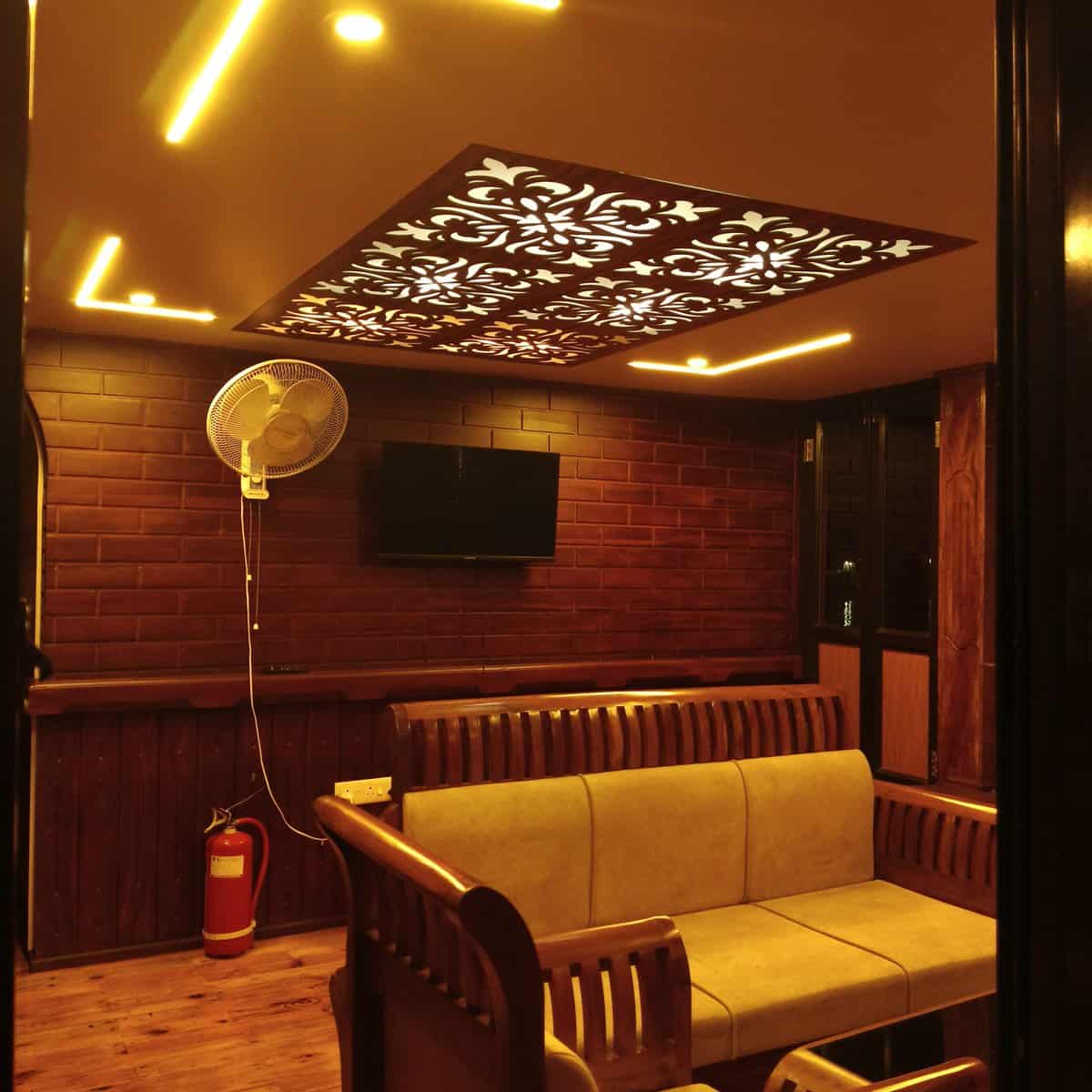 Karthik Houseboat 2