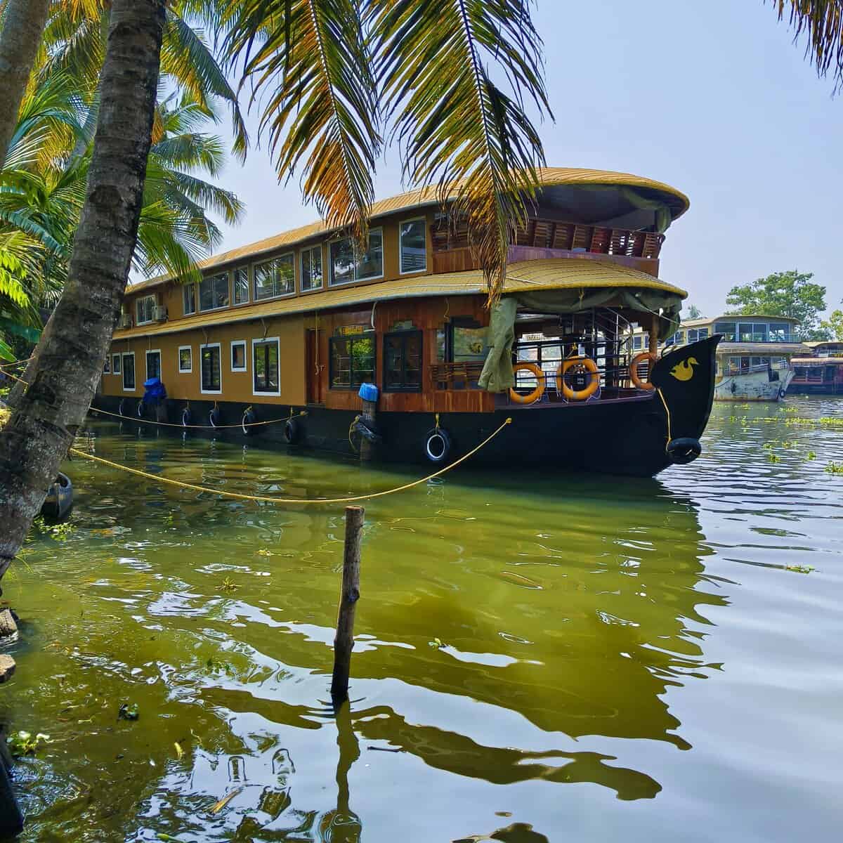 Ambujakshi Houseboat