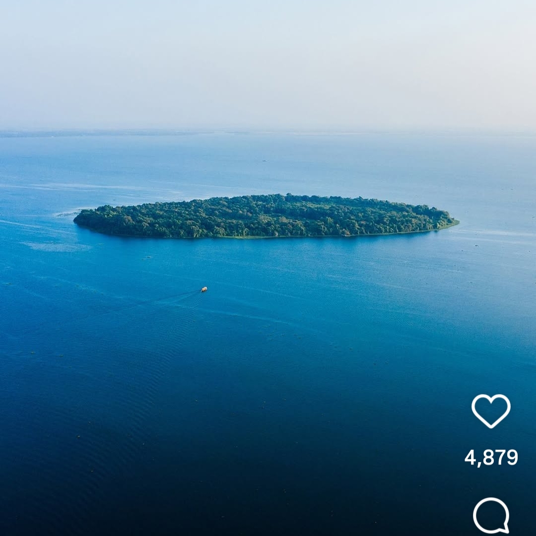 Pathiramanal Island Bird Sanctuary